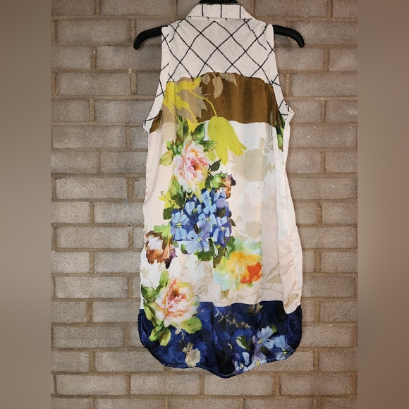 Anthropologie Cyrena Boho Embroidered Floral Sleeveless Button-Up Blouse w/Slit - Picture 6 of 8